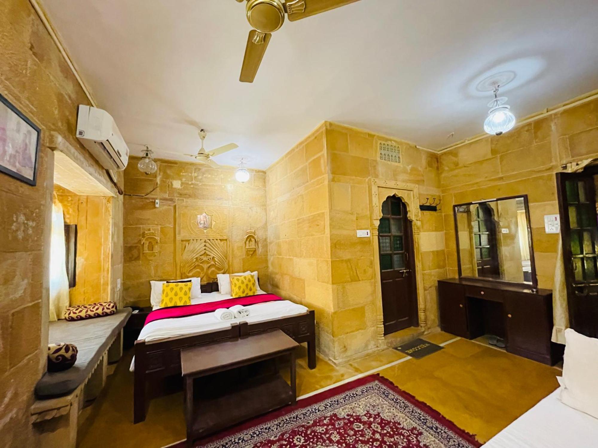 Hotel Nirmal Haveli Jaisalmer Exterior photo